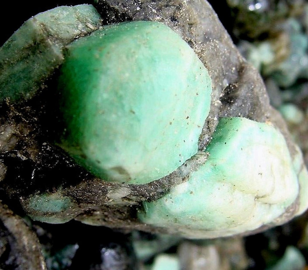 Emerald Rough Cut Colombian Natural Raw Beryl 1lb Wholesale Lot